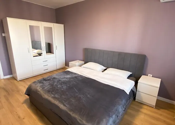 Urban Edge By Rv Apartments